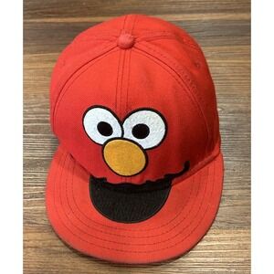 Sesame Street ELMO Face Red Baseball Cap Embroidered Design Fitted 7 1/4